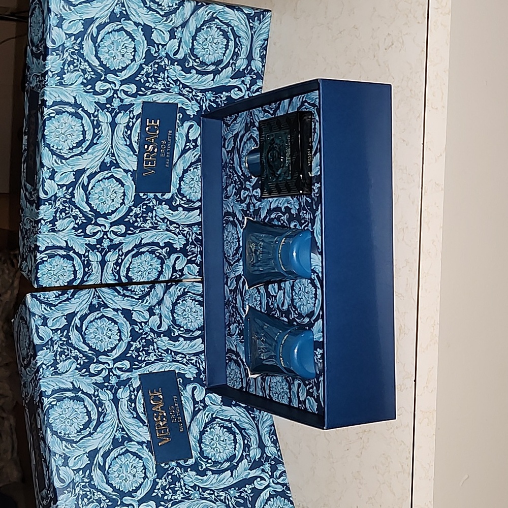 Versace Eros EAU DE TOILETTE